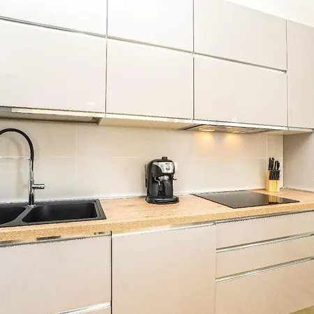 Apartment Fuer 4 Personen Ca 100 Qm In Privlaka, Dalmatien Norddalmatien Privlaka (Zadar)
