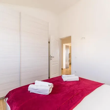 Fuer 4 Personen Ca 100 Qm In Privlaka, Dalmatien Norddalmatien * Privlaka (Zadar)